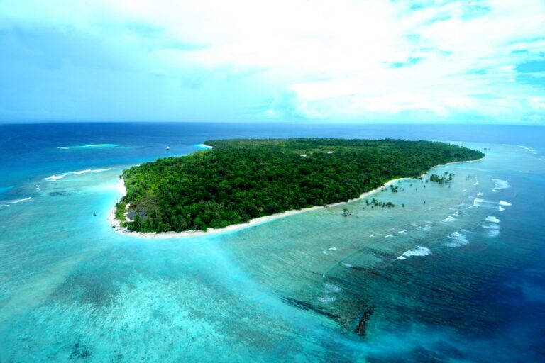 wavepark mentawai 10 2 768x512