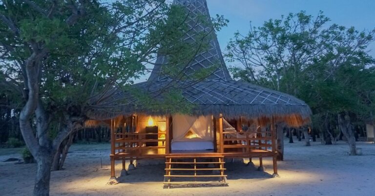 costa beach 01 768x403