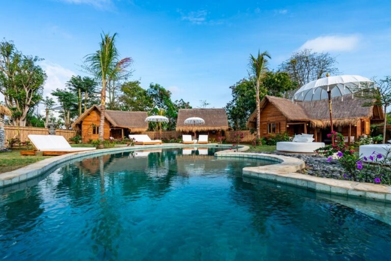 green escapei getlstd property photo 768x513