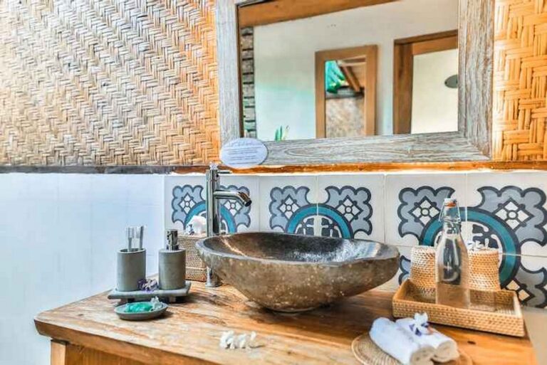 larchipel 03 768x513