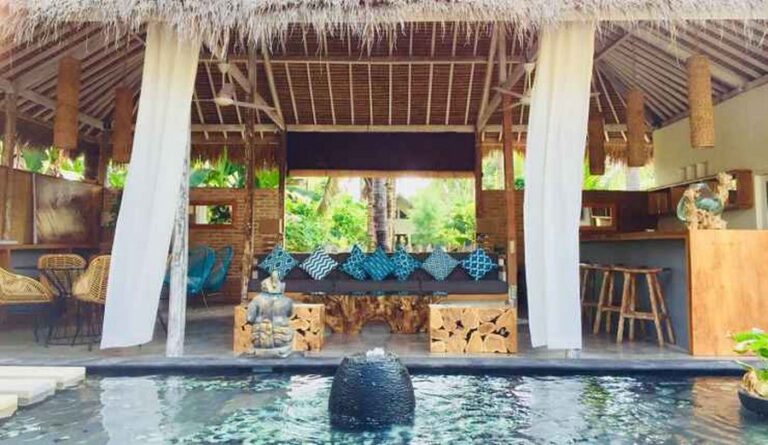 larchipel 13 768x445