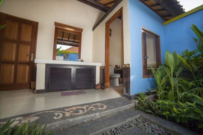 mans cottage 12 768x511