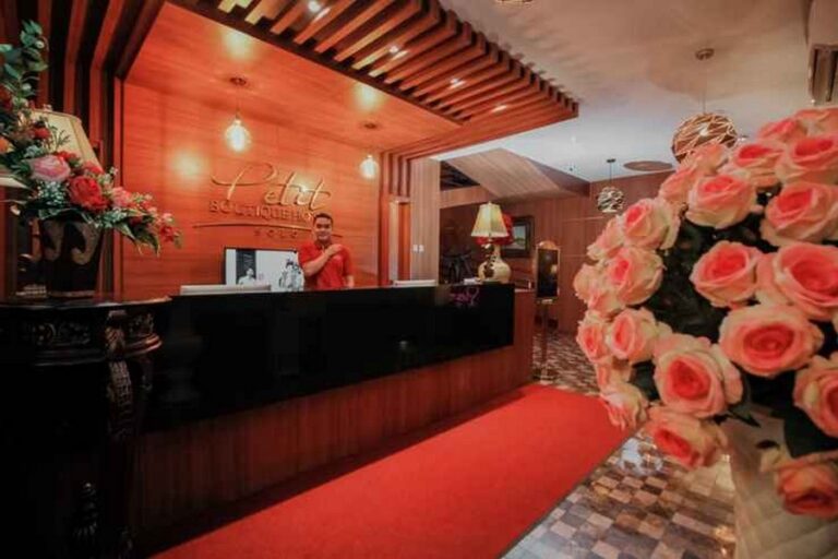 petit boutique 09 768x512