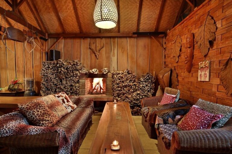 sang giri pakis restaurant 768x512