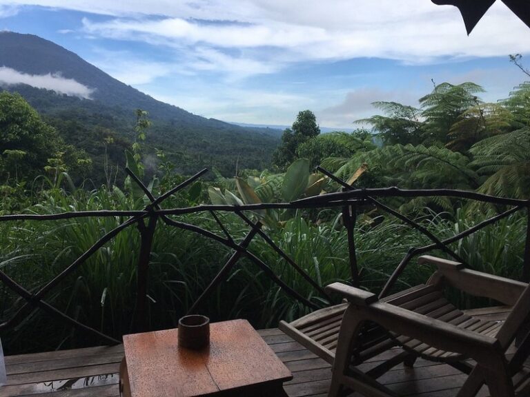 sang giri sang giri tent resort1 768x576