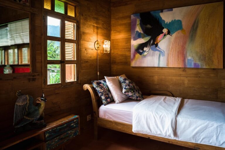 sun suko BIRD SUITE SINGLE 768x512