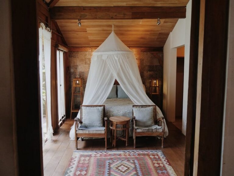 jungle room bali 05 768x577