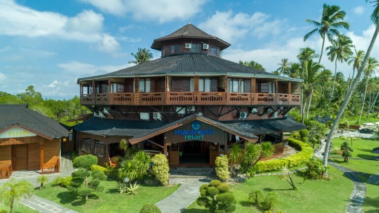 macaroni resort 03 768x432