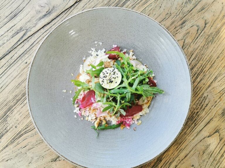 mowies bungalow 14 768x576