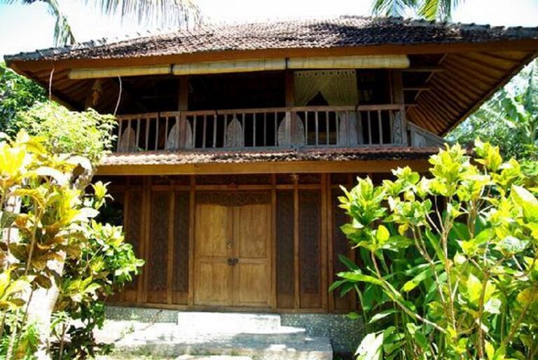 pondok sari beach 04 768x514