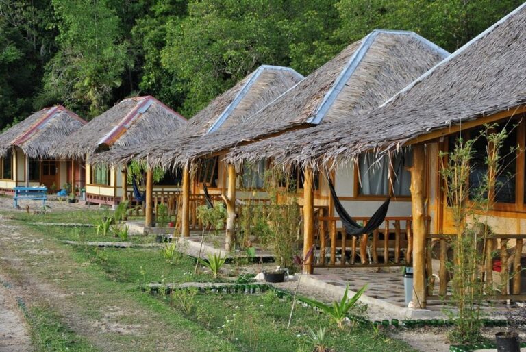 ricky beach 13 768x514