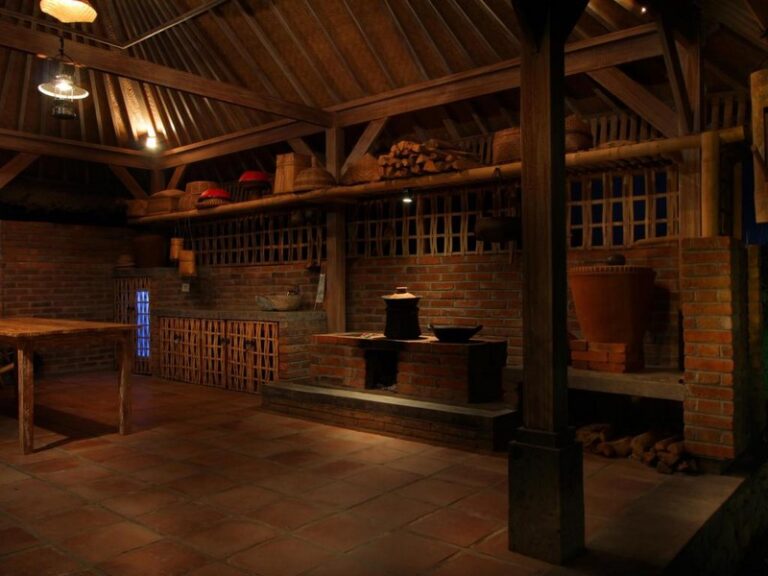 suarti village 12 768x576