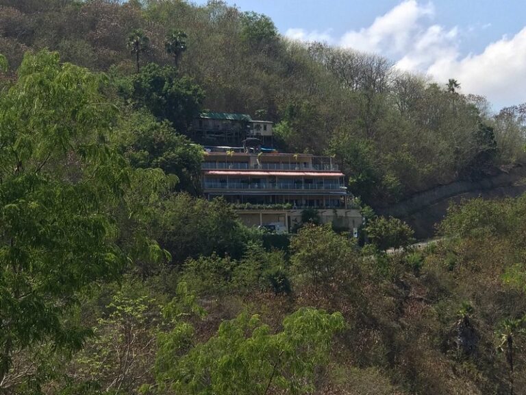 sunset hill resort 13 768x576